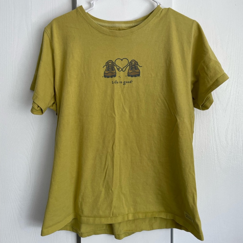 Women’s Life is Good t shirt